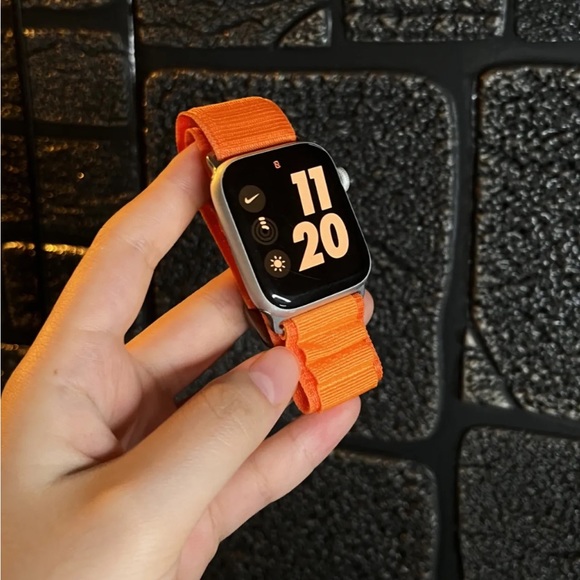 NEW ORANGE Loop Adjustable Strap for Apple Watch - Picture 5 of 10
